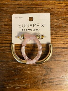 BaubleBar Marbled Resin Pink & Gold Hoop Earrings